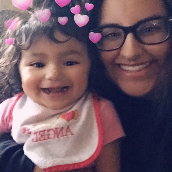 Meet your Posher, Azleen - Picture 7 of 8